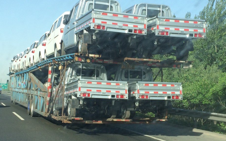 Edge case - truck carrying cars
